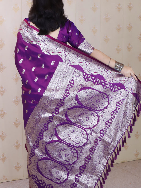 Banarasi Silk Blend Saree with Blouse Piece