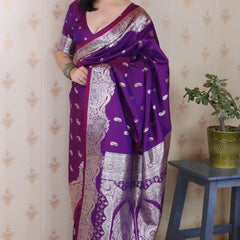 Banarasi Silk Blend Saree with Blouse Piece