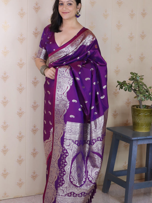 Banarasi Silk Blend Saree with Blouse Piece