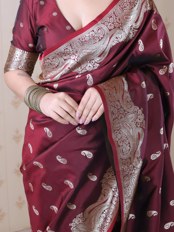 Banarasi Silk Blend Saree with Blouse Piece