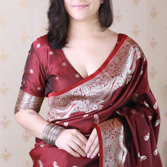 Banarasi Silk Blend Saree with Blouse Piece