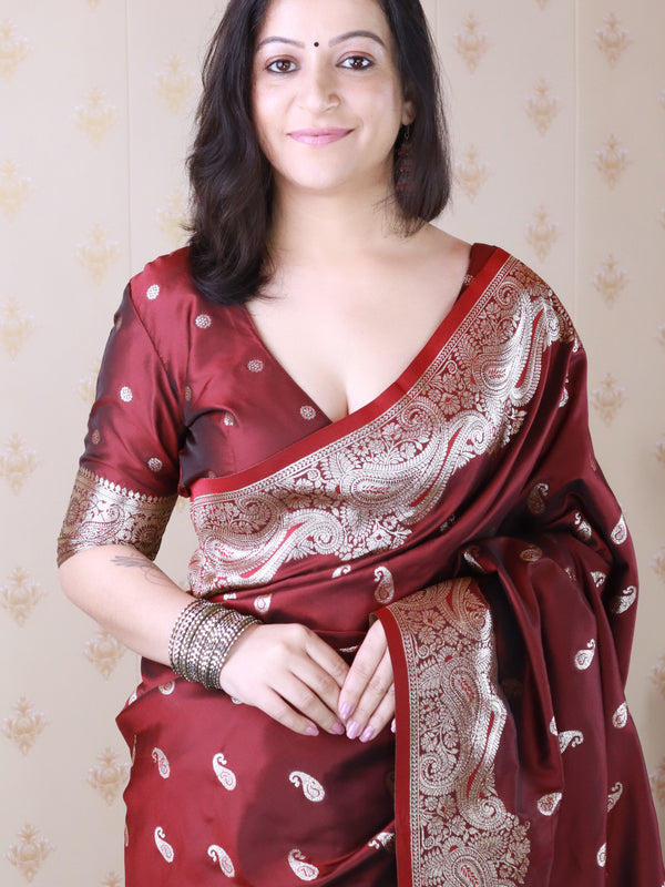 Banarasi Silk Blend Saree with Blouse Piece