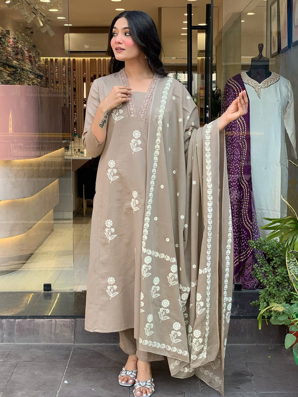 Women's Cotton Embroidered Kurta Pant & Printed Dupatta Set