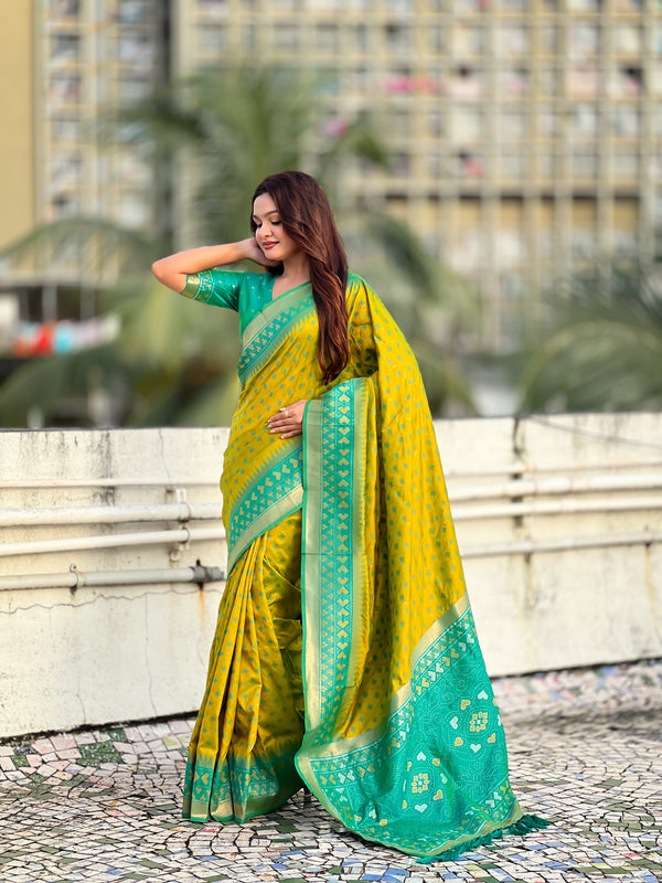 Premium Patola Silk Saree With Meenakari Ikkat Weaving & Brocade Blouse