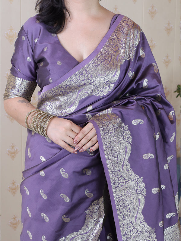 Banarasi Silk Blend Saree with Blouse Piece
