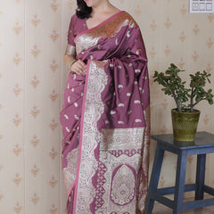 Banarasi Silk Blend Saree with Blouse Piece