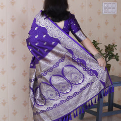 Banarasi Silk Blend Saree with Blouse Piece