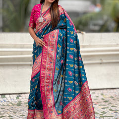 Woven Design Zari Patola Silk Saree With Blouse Piece