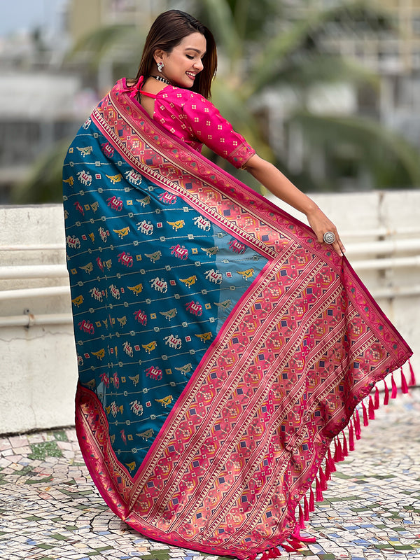 Woven Design Zari Patola Silk Saree With Blouse Piece