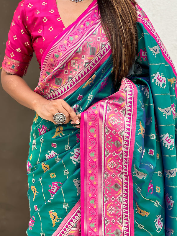 Woven Design Zari Patola Silk Saree With Blouse Piece