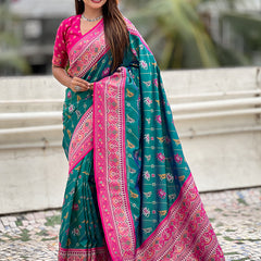 Woven Design Zari Patola Silk Saree With Blouse Piece