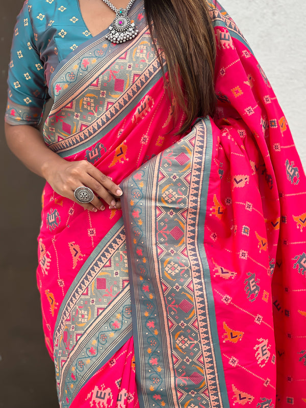 Woven Design Zari Patola Silk Saree With Blouse Piece