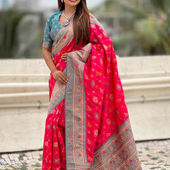 Woven Design Zari Patola Silk Saree With Blouse Piece