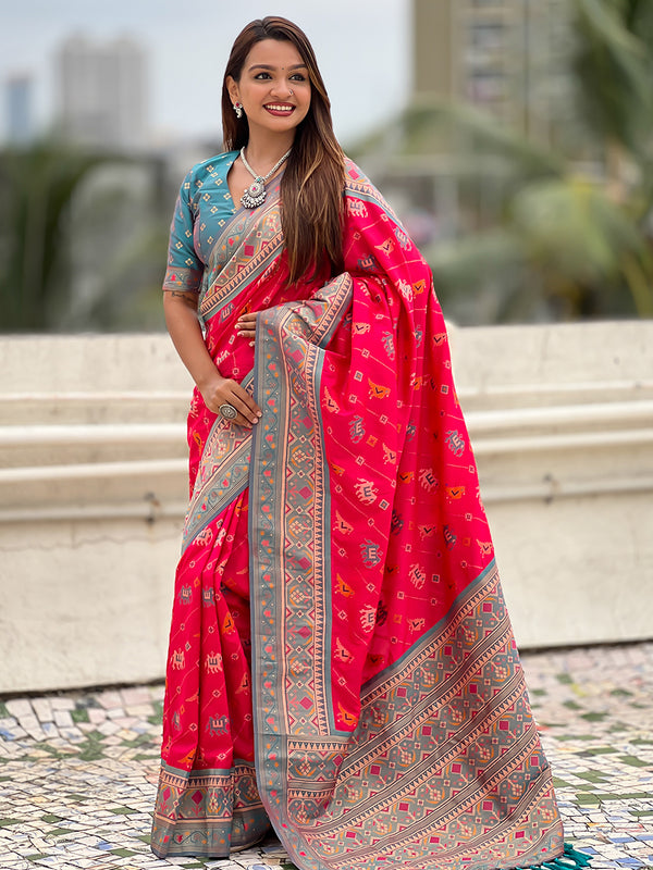 Woven Design Zari Patola Silk Saree With Blouse Piece