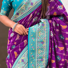 Woven Design Zari Patola Silk Saree With Blouse Piece