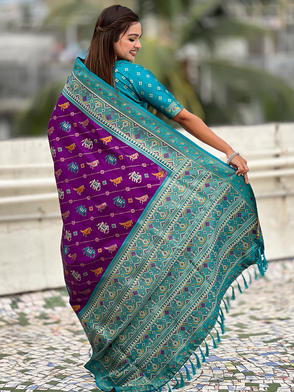 Woven Design Zari Patola Silk Saree With Blouse Piece