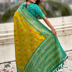 Woven Design Zari Patola Silk Saree With Blouse Piece