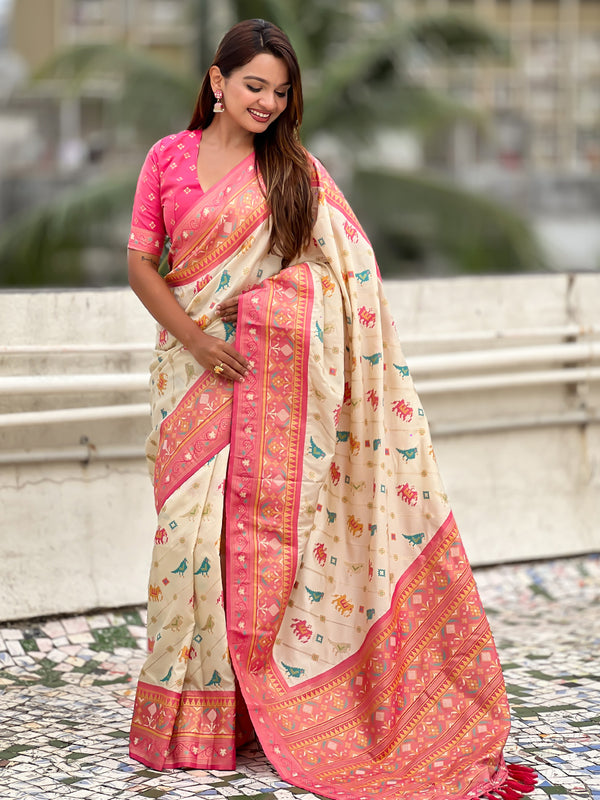 Woven Design Zari Patola Silk Saree With Blouse Piece