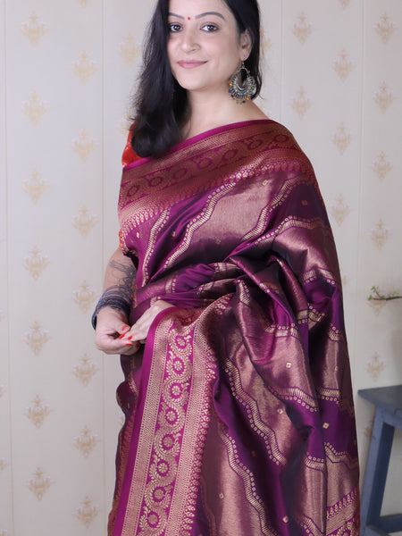Premium Banarasi Soft Silk Sarees With Gold Zari