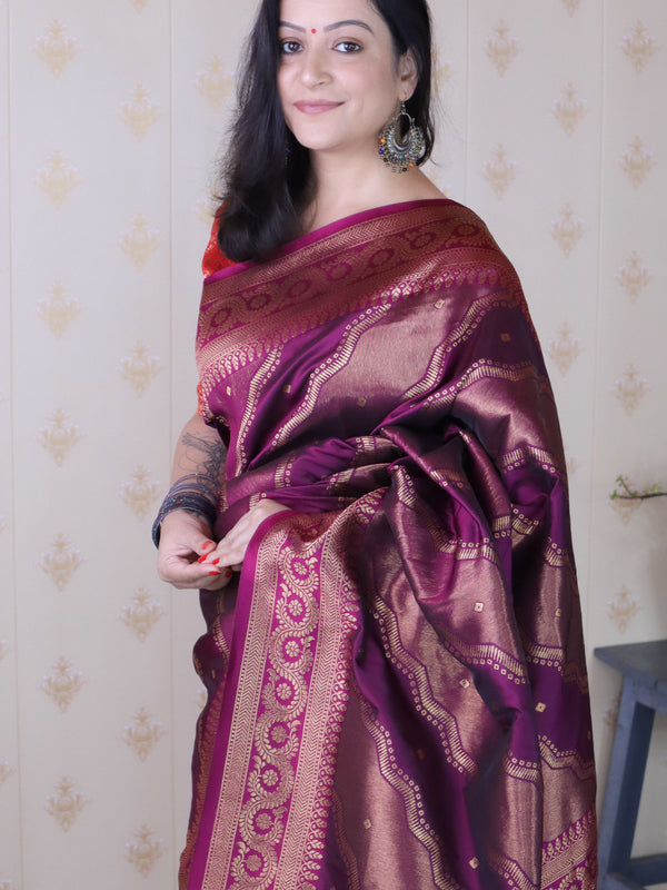 Premium Banarasi Soft Silk Sarees With Gold Zari
