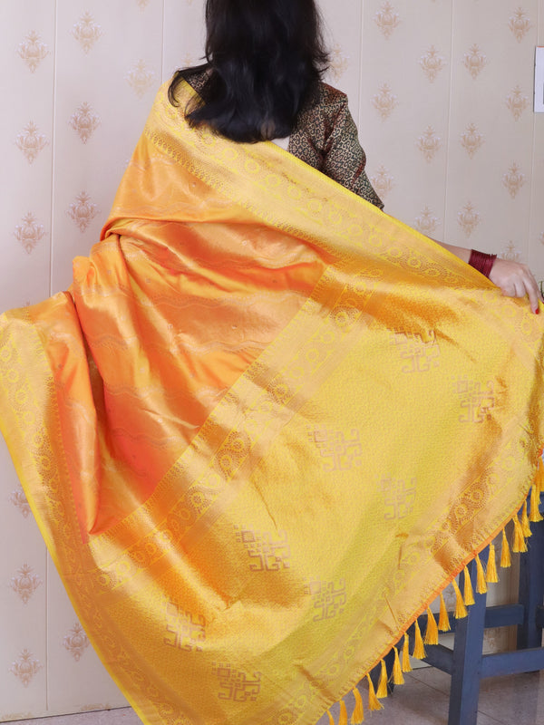 Premium Banarasi Soft Silk Sarees With Gold Zari