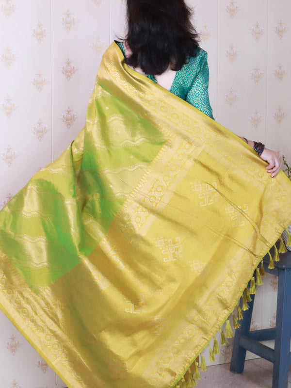 Premium Banarasi Soft Silk Sarees With Gold Zari