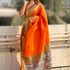 Pure Tissue Kanjivaram Zari Woven Saree With Blouse Piece