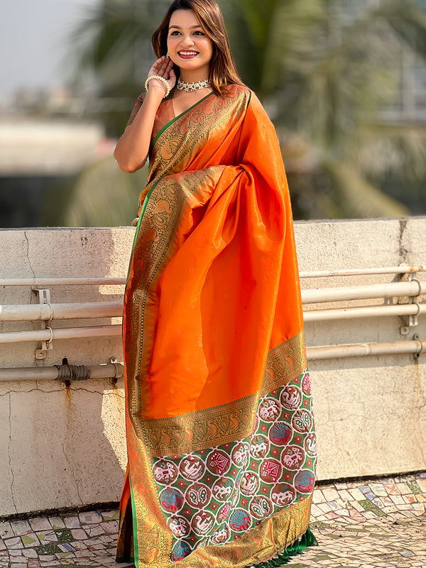 Pure Tissue Kanjivaram Zari Woven Saree With Blouse Piece