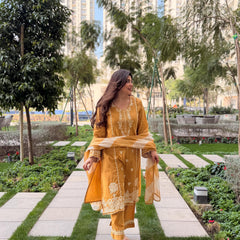 Roman Silk Embroidered Kurta Set with Cota Checks Dupatta