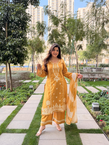 Roman Silk Embroidered Kurta Set with Cota Checks Dupatta