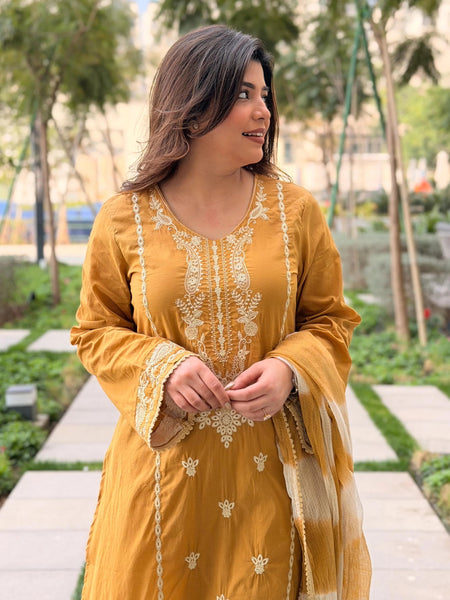 Roman Silk Embroidered Kurta Set with Cota Checks Dupatta