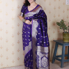 Banarasi Silk Blend Saree with Blouse Piece