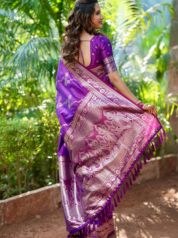 Woven Design Banarasi Silk Blend Saree With Blouse Piece