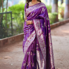 Woven Design Banarasi Silk Blend Saree With Blouse Piece