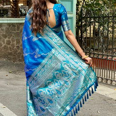 Woven Design Banarasi Silk Blend Saree With Blouse Piece