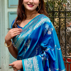 Woven Design Banarasi Silk Blend Saree With Blouse Piece
