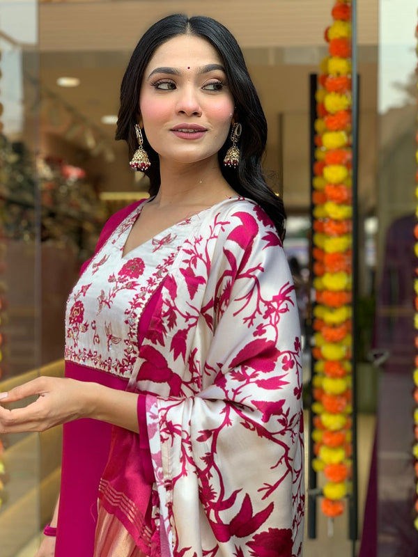 Pure Cotton Kurta Set With Gaji Zcard Print Dupatta