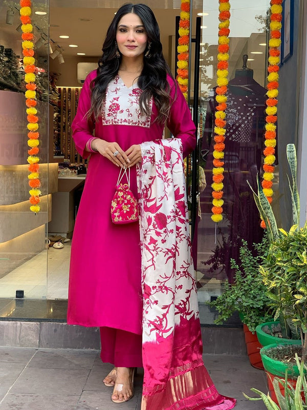 Pure Cotton Kurta Set With Gaji Zcard Print Dupatta