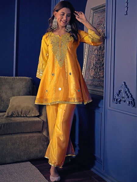 Women's Embroidered Silk Crepe Short Kurta With Pant Set