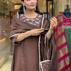 Silk Blend Kurta Set With Chanderi Dupatta