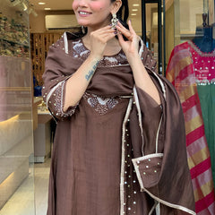 Silk Blend Kurta Set With Chanderi Dupatta