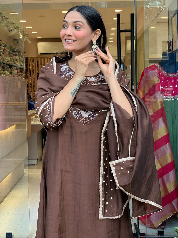Silk Blend Kurta Set With Chanderi Dupatta