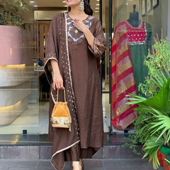 Silk Blend Kurta Set With Chanderi Dupatta