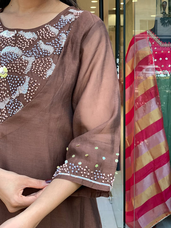 Silk Blend Kurta Set With Chanderi Dupatta