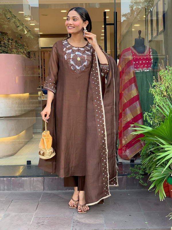 Silk Blend Kurta Set With Chanderi Dupatta