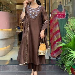 Silk Blend Kurta Set With Chanderi Dupatta