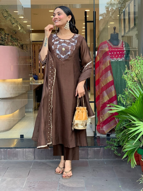 Silk Blend Kurta Set With Chanderi Dupatta