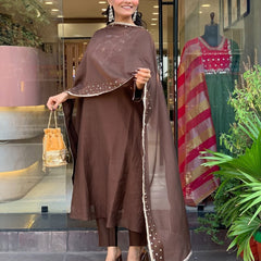 Silk Blend Kurta Set With Chanderi Dupatta