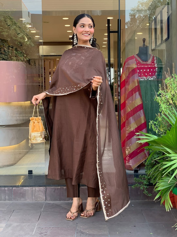 Silk Blend Kurta Set With Chanderi Dupatta