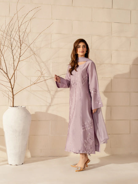 Women's French Crepe Silk Embroidered Straight Kurta Pant Set With Chinnon Dupatta